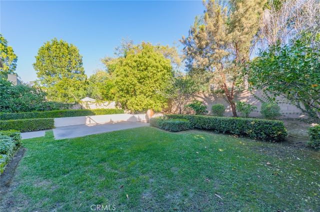 24 Sebastian, Irvine, CA 92602