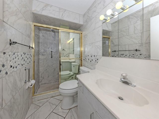 1720 SANDY COURT, Venice, FL 34293
