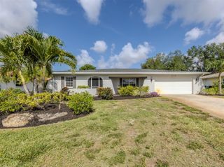 1720 SANDY COURT, Venice, FL 34293