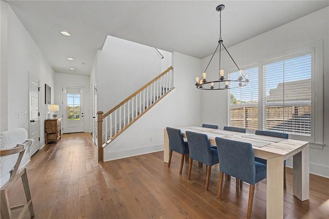 2208 SW Hampton Avenue, Bentonville, AR 72713