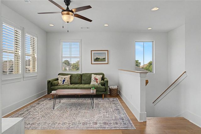 2208 SW Hampton Avenue, Bentonville, AR 72713