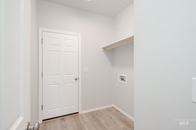 17690 N Boone Peak Ave, Nampa, ID 83687