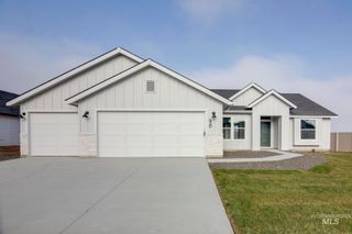 17690 N Boone Peak Ave, Nampa, ID 83687