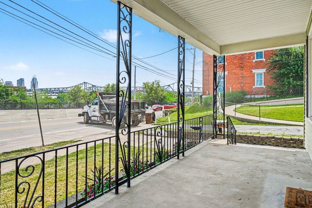 1005 Highway Avenue, Covington, KY 41011