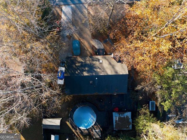 1774 Trail Creek Drive, Lithia Springs, GA 30122