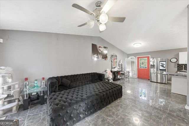 1774 Trail Creek Drive, Lithia Springs, GA 30122