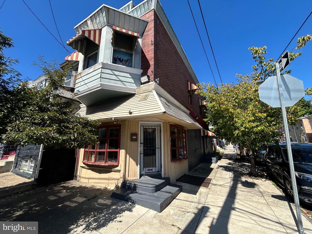 5927 MEDIA ST, Philadelphia, PA 19151