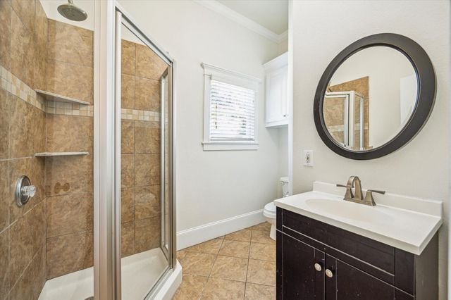 806 Sabine Street, Houston, TX 77007