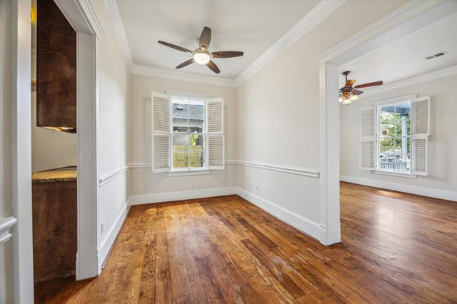 806 Sabine Street, Houston, TX 77007