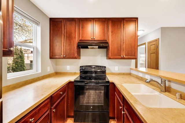 239 Tyler Circle, Madison, WI 53716