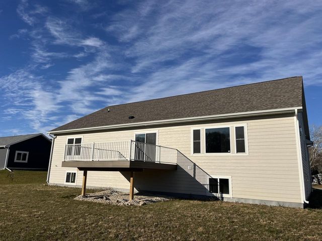 2171 Wallace Lake ROAD, West Bend, WI 53090