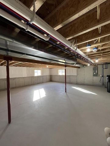 2171 Wallace Lake ROAD, West Bend, WI 53090