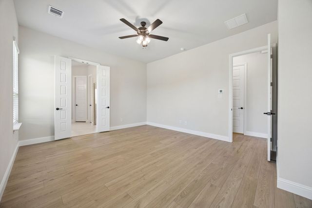 7320 Theodore Drive, Arlington, TX 76002