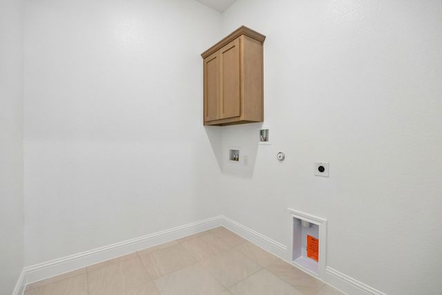 7320 Theodore Drive, Arlington, TX 76002