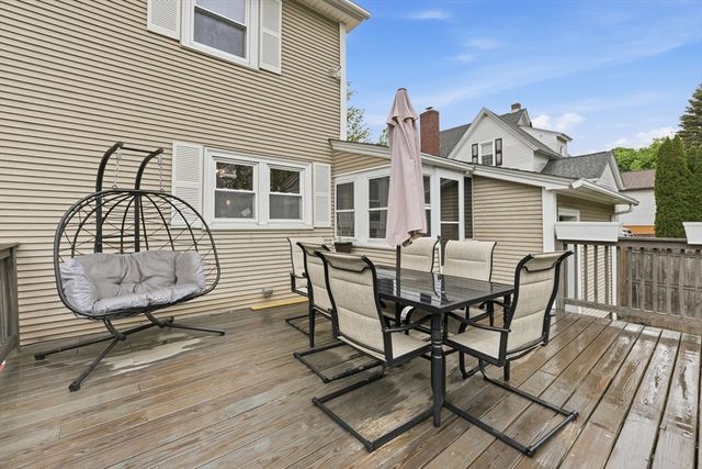 26 Fales St, Worcester, MA 01606