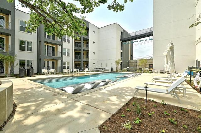 4801 Springdale DR 2010, Austin, TX 78723