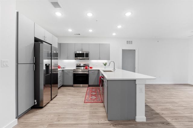 4801 Springdale DR 2010, Austin, TX 78723