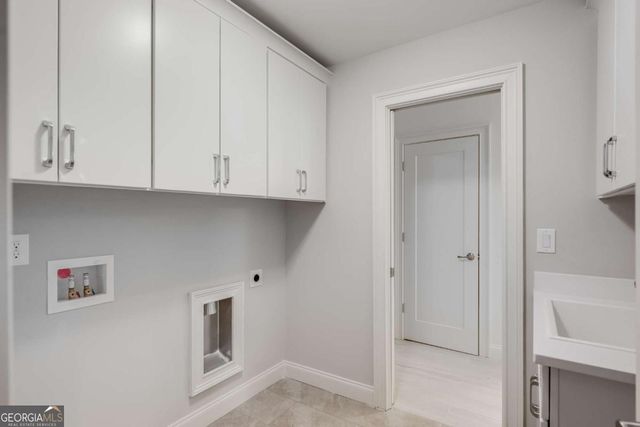 3440 Commander Cove, Suwanee, GA 30024