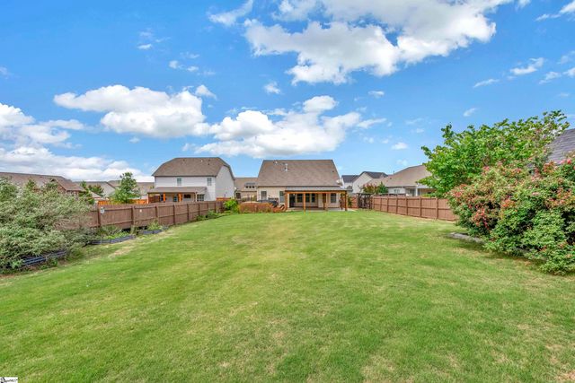 472 Bucklebury Road, Greer, SC 29651