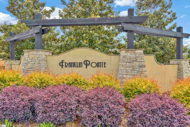 472 Bucklebury Road, Greer, SC 29651