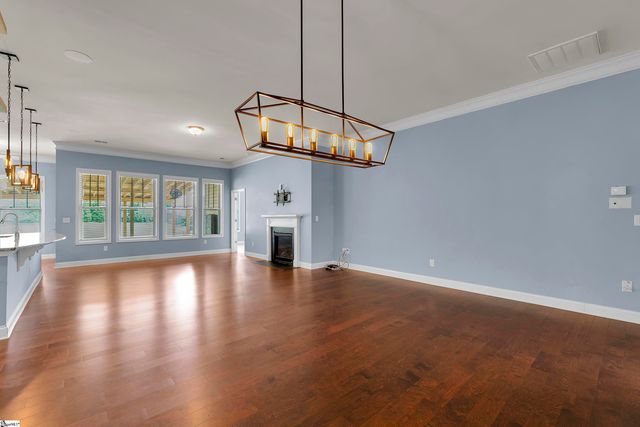 472 Bucklebury Road, Greer, SC 29651