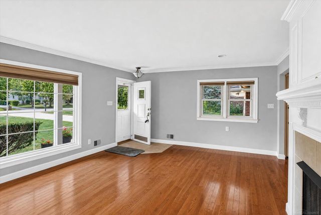 120 Montmorency Road, Rochester Hills, MI 48307