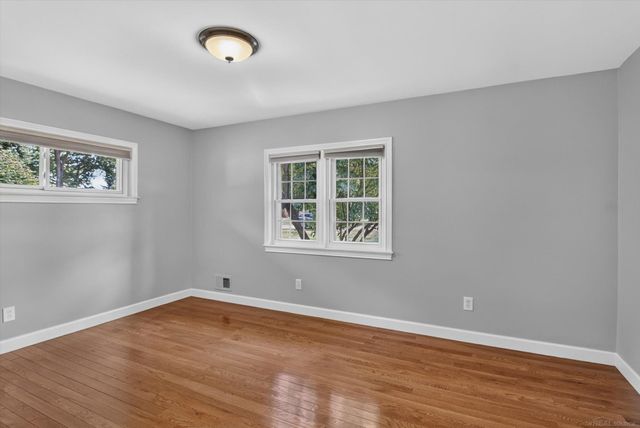 120 Montmorency Road, Rochester Hills, MI 48307