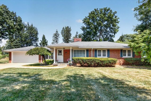 120 Montmorency Road, Rochester Hills, MI 48307