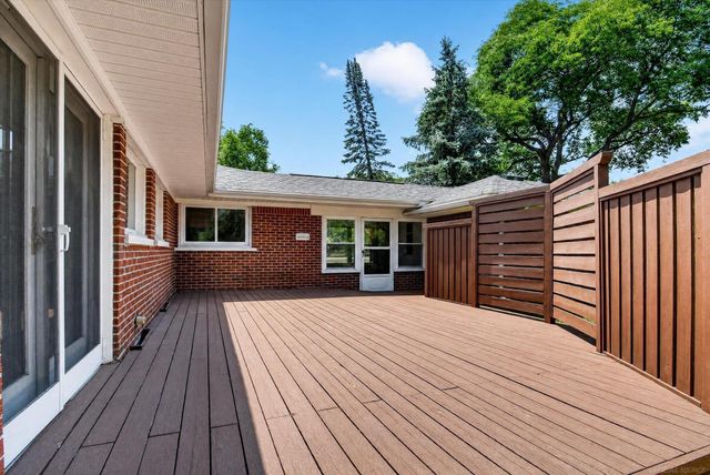 120 Montmorency Road, Rochester Hills, MI 48307