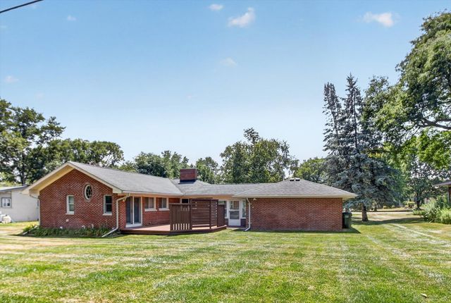 120 Montmorency Road, Rochester Hills, MI 48307