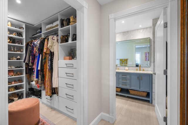 2740 NE 27th Court, Fort Lauderdale, FL 33306