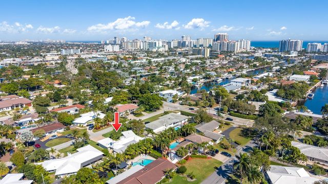 2740 NE 27th Court, Fort Lauderdale, FL 33306