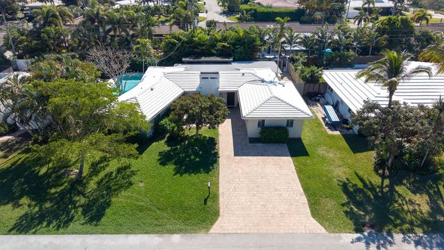 2740 NE 27th Court, Fort Lauderdale, FL 33306