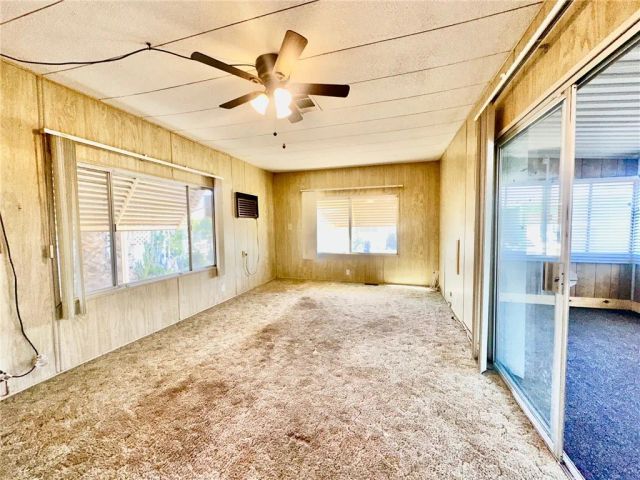 332 N Lyon 105, Hemet, CA 92543