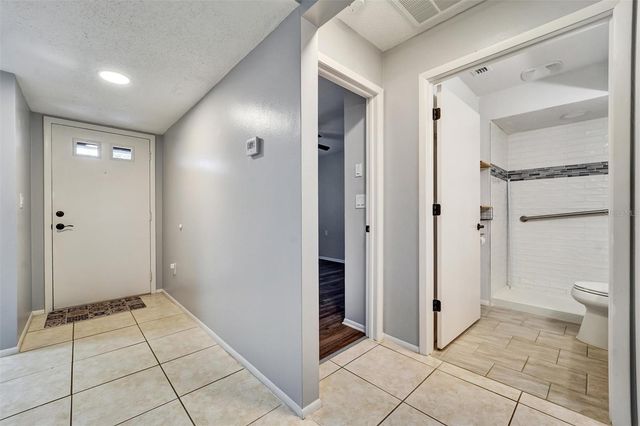 8330 HIGH POINT CIRCLE 6, Port Richey, FL 34668