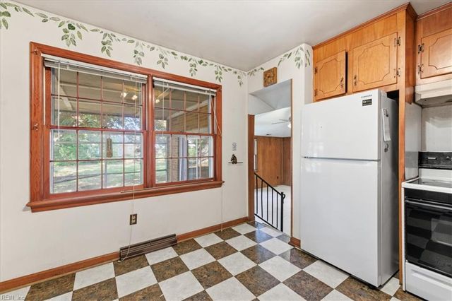 4220 Quince RD, Portsmouth, VA 23703