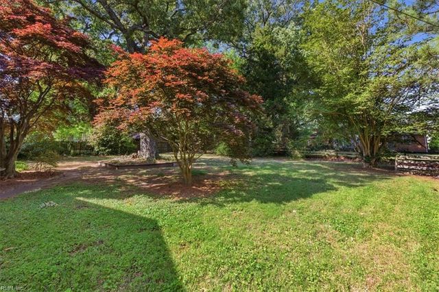 4220 Quince RD, Portsmouth, VA 23703