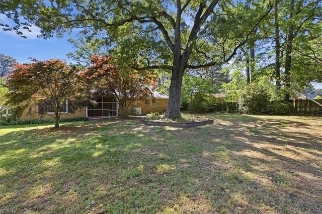 4220 Quince RD, Portsmouth, VA 23703