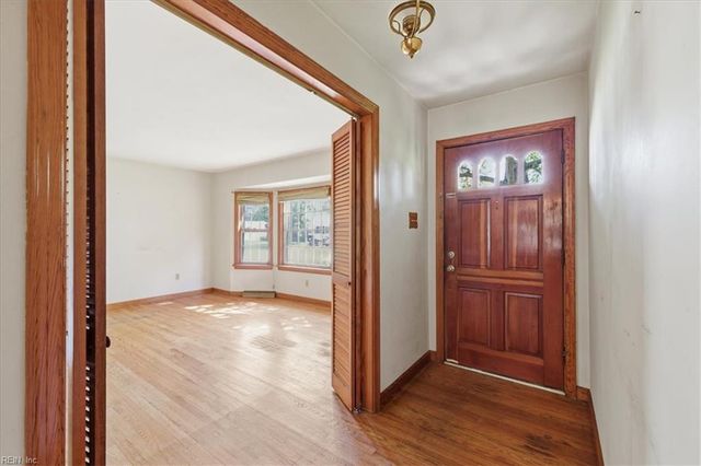 4220 Quince RD, Portsmouth, VA 23703