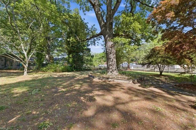 4220 Quince RD, Portsmouth, VA 23703