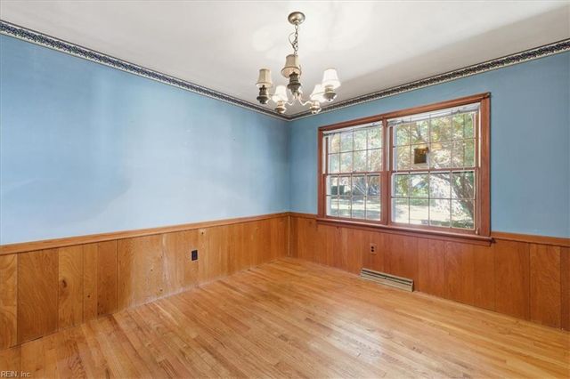 4220 Quince RD, Portsmouth, VA 23703