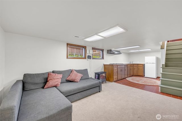 3551 SW 99th Street, Seattle, WA 98126