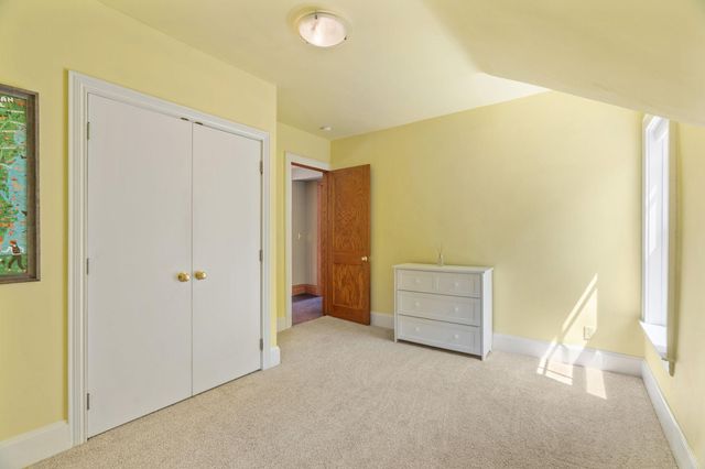 607 Ivy Falls Avenue, Mendota Heights, MN 55118