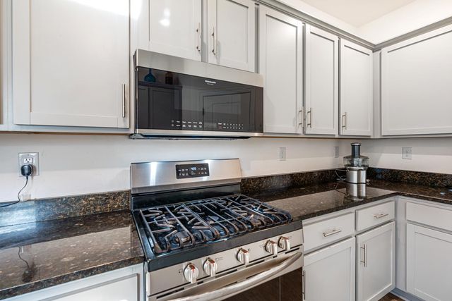 4473 W Langden Drive, Fresno, CA 93722