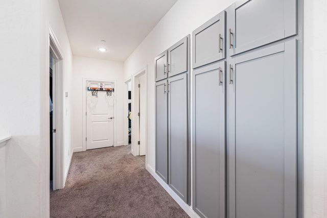 4473 W Langden Drive, Fresno, CA 93722