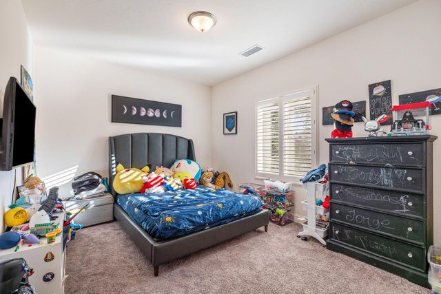 4473 W Langden Drive, Fresno, CA 93722