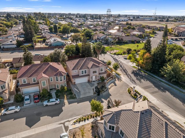 4473 W Langden Drive, Fresno, CA 93722