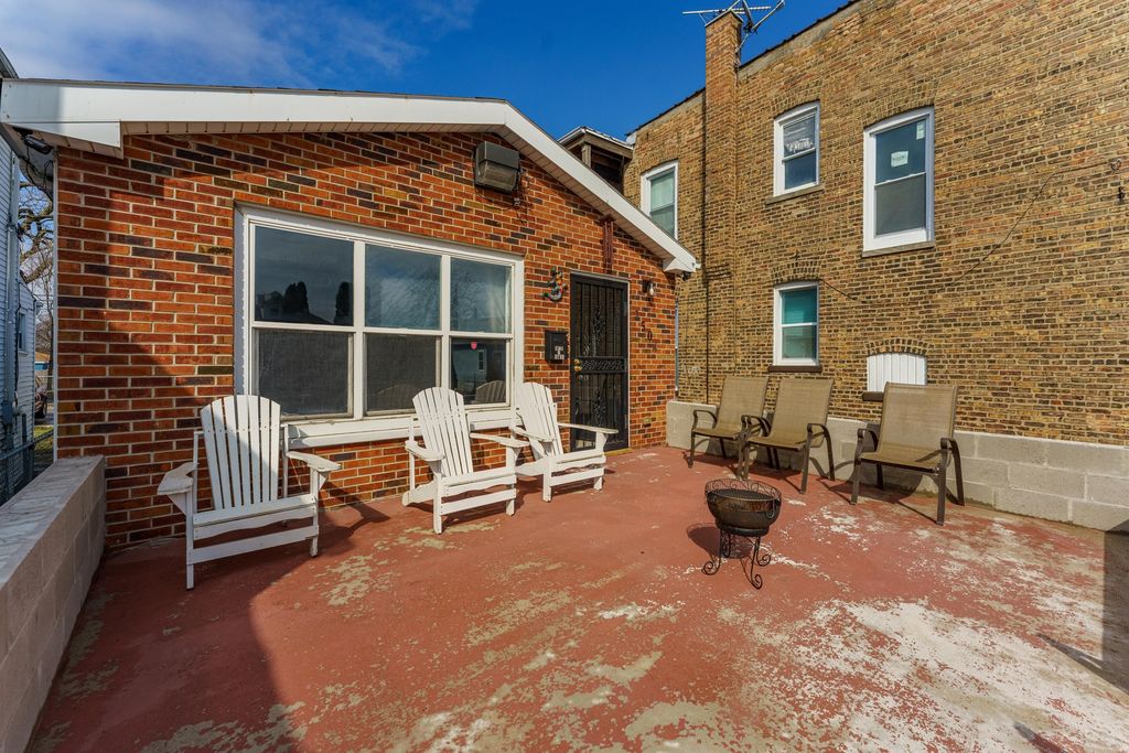 1504 W 71st Street, Chicago, IL 60636