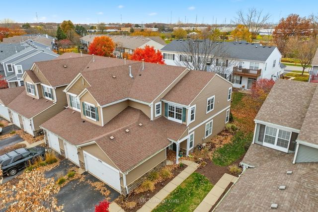 2460 Golf Ridge Circle 2460, Naperville, IL 60563