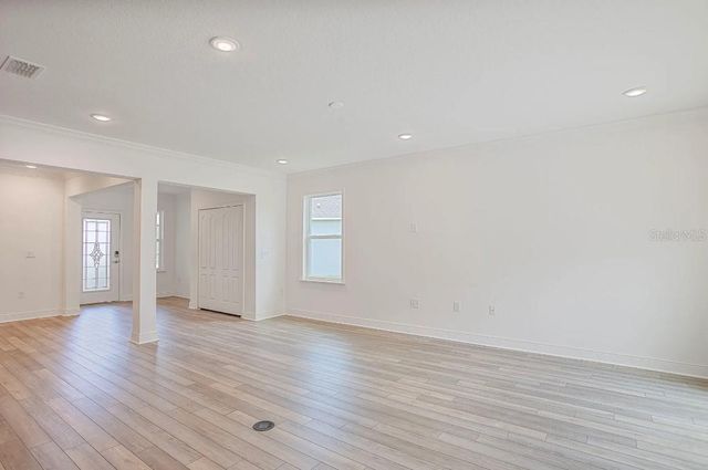 25125 THORNHILL DRIVE, Sorrento, FL 32776